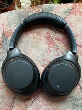 Sony XM3 Black Over-Ear Wireless Headphones